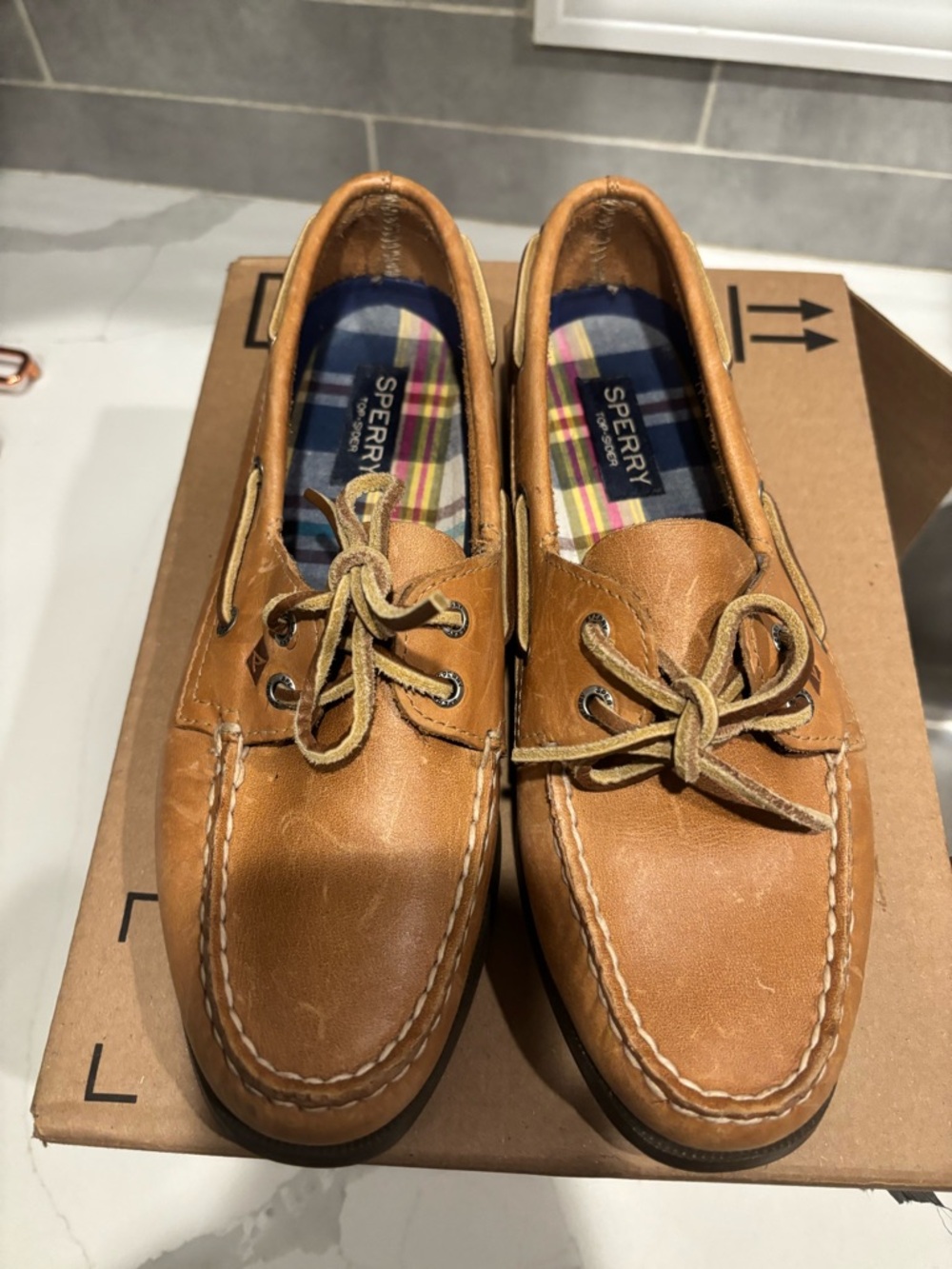 Sperry Women’s Chestnut Leather Boat Shoes with Plaid Liner